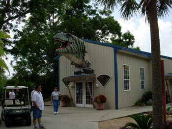 Illustration for article titled Dinosaur Creationism Theme Park Seized By The Government